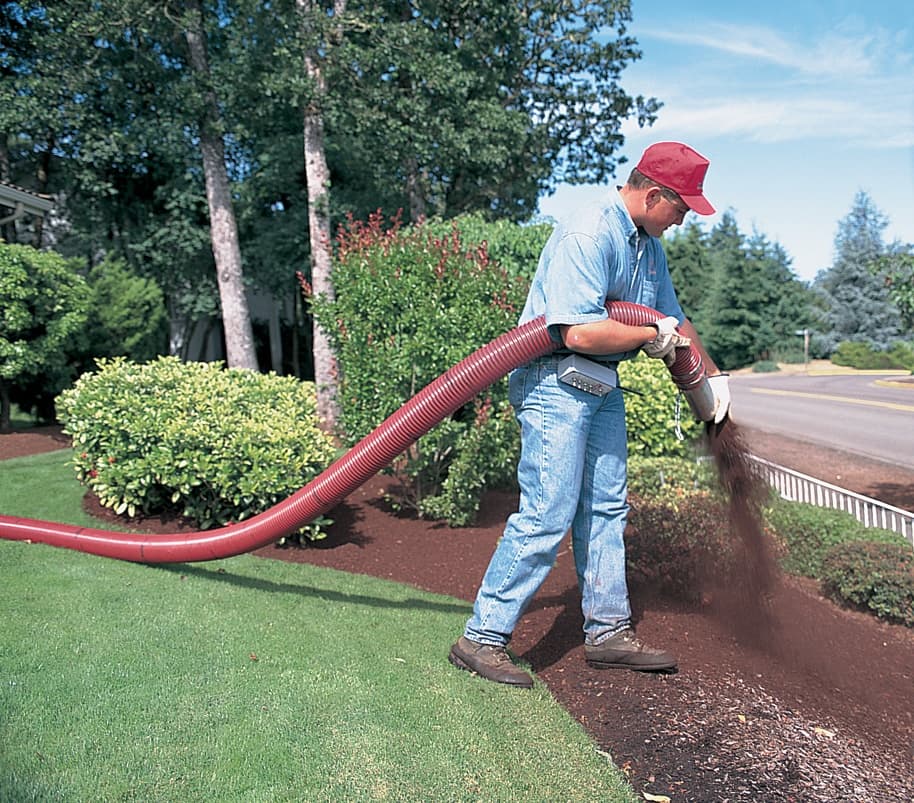 Mulch Installation Services in Central, LA